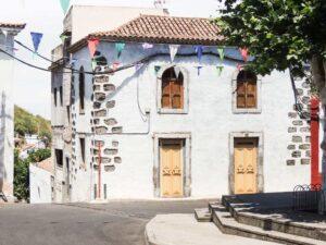 Fontanales i Moya ved kapellet