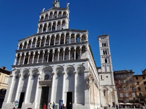 Rapallo - Lucca Chianti Chiesa de San Michele in Foro www.theislandsinthesun.com
